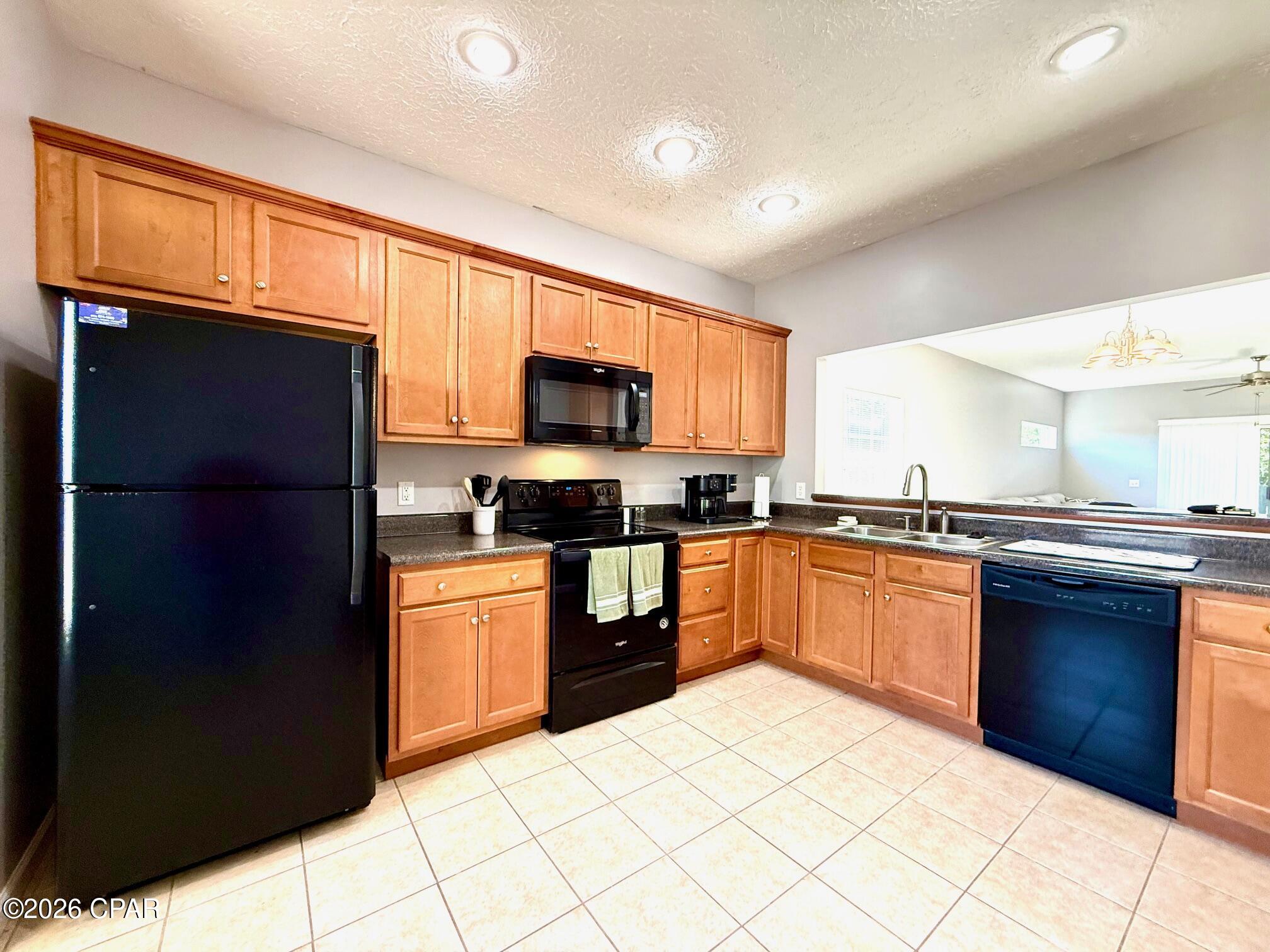 Image 3 For 2902 Cocoa Court