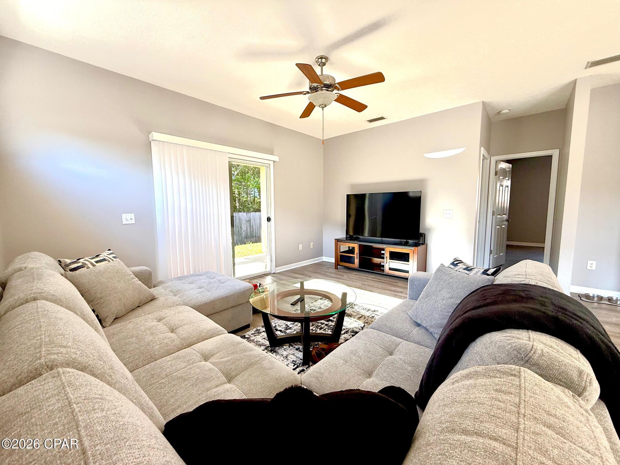 Image 6 For 2902 Cocoa Court