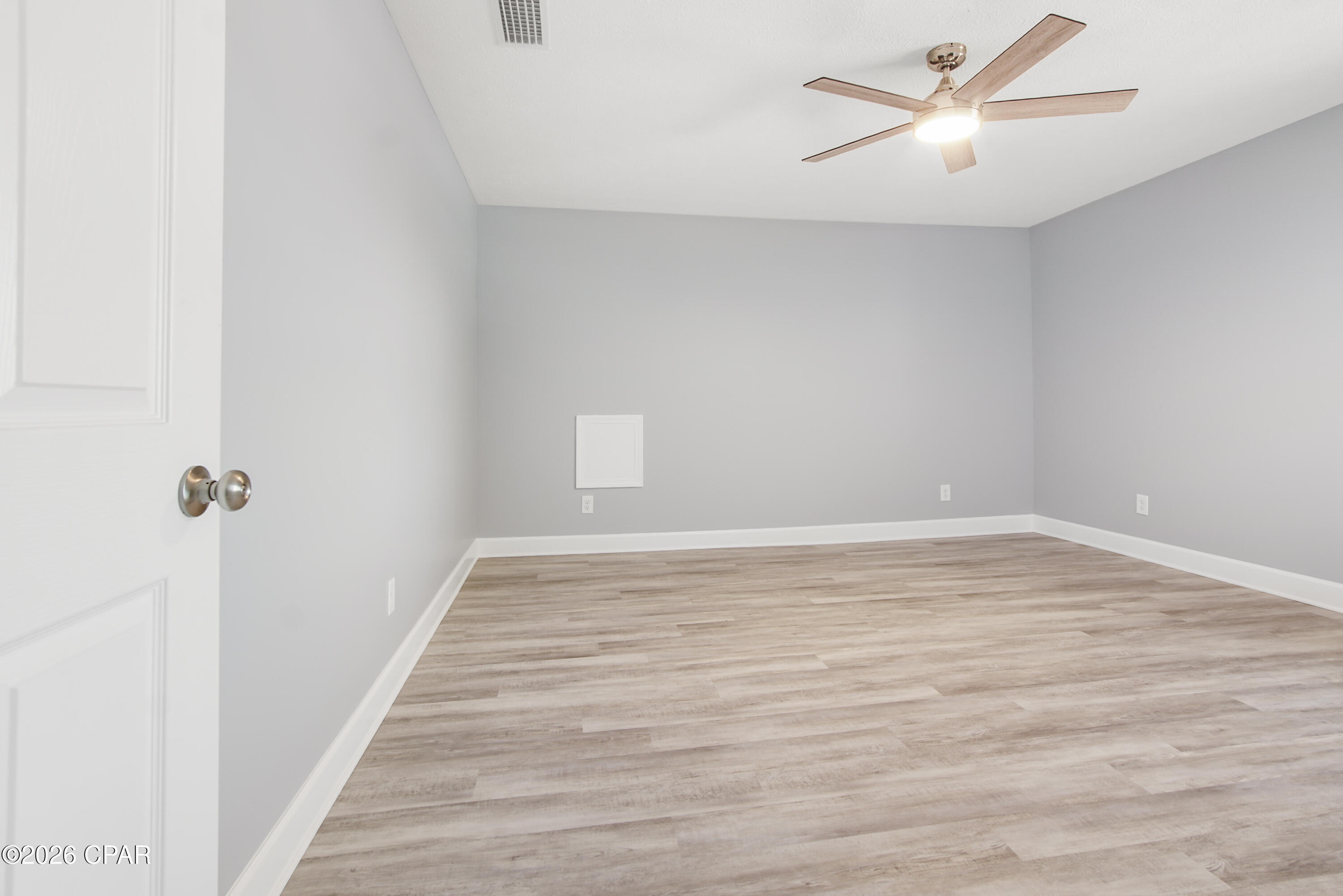 Image 32 For 308 Cascade Street