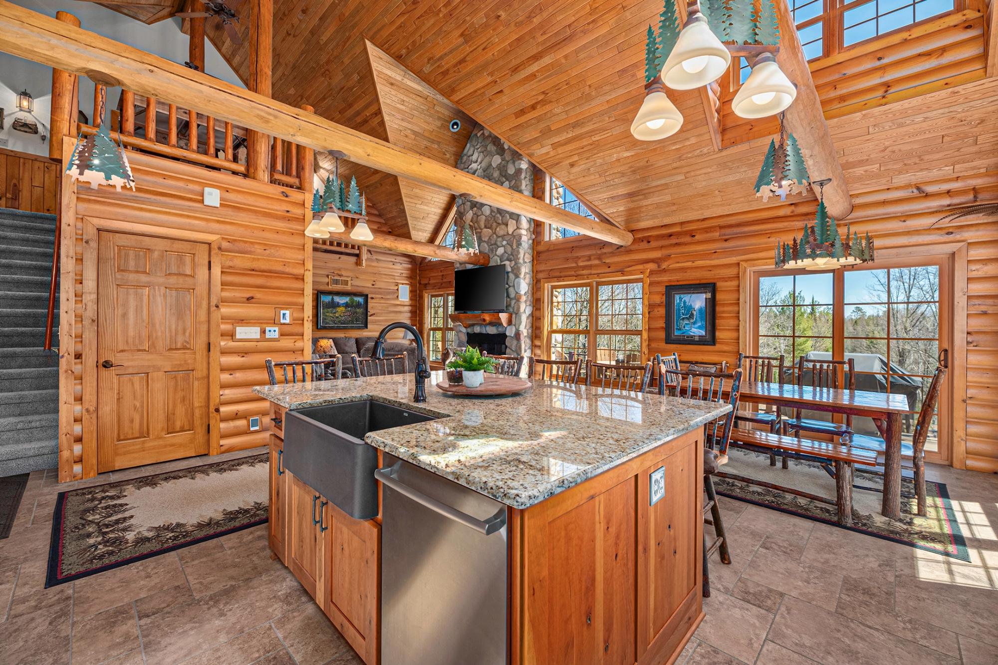 Chain Lake Property 4755 Grand View Dr Photo 20