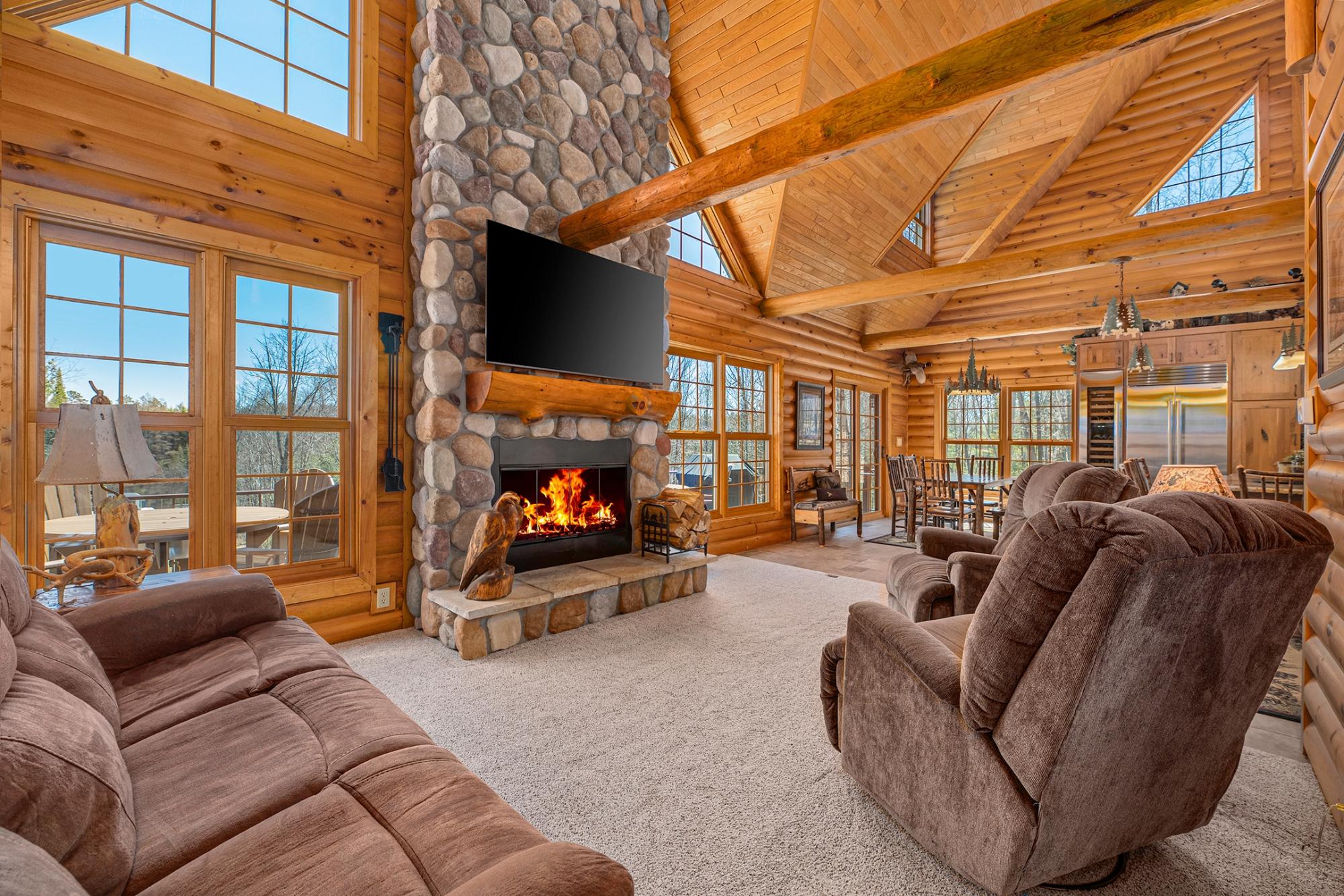 Chain Lake Property 4755 Grand View Dr Photo 4