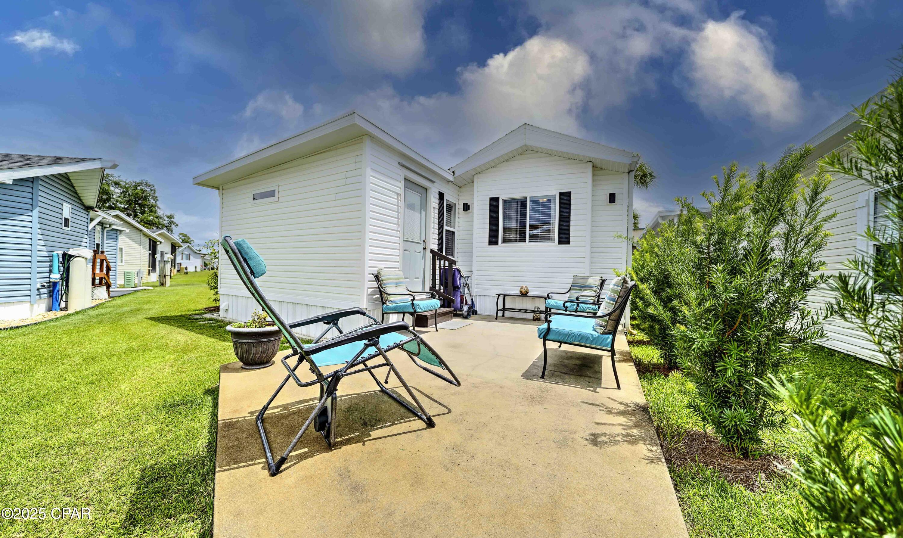 1219 Thomas Drive 244