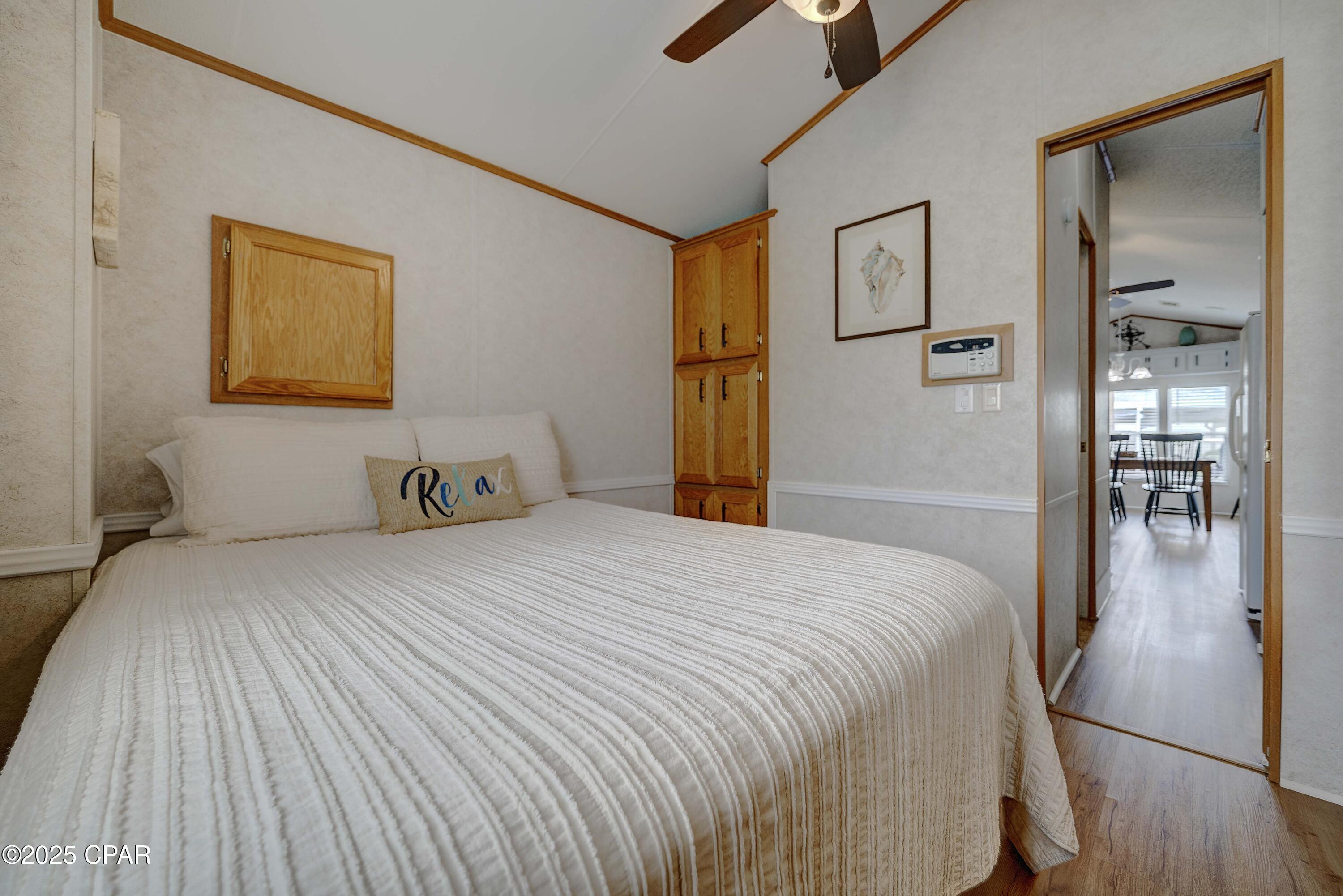 Image 35 For 1219 Thomas Drive 244