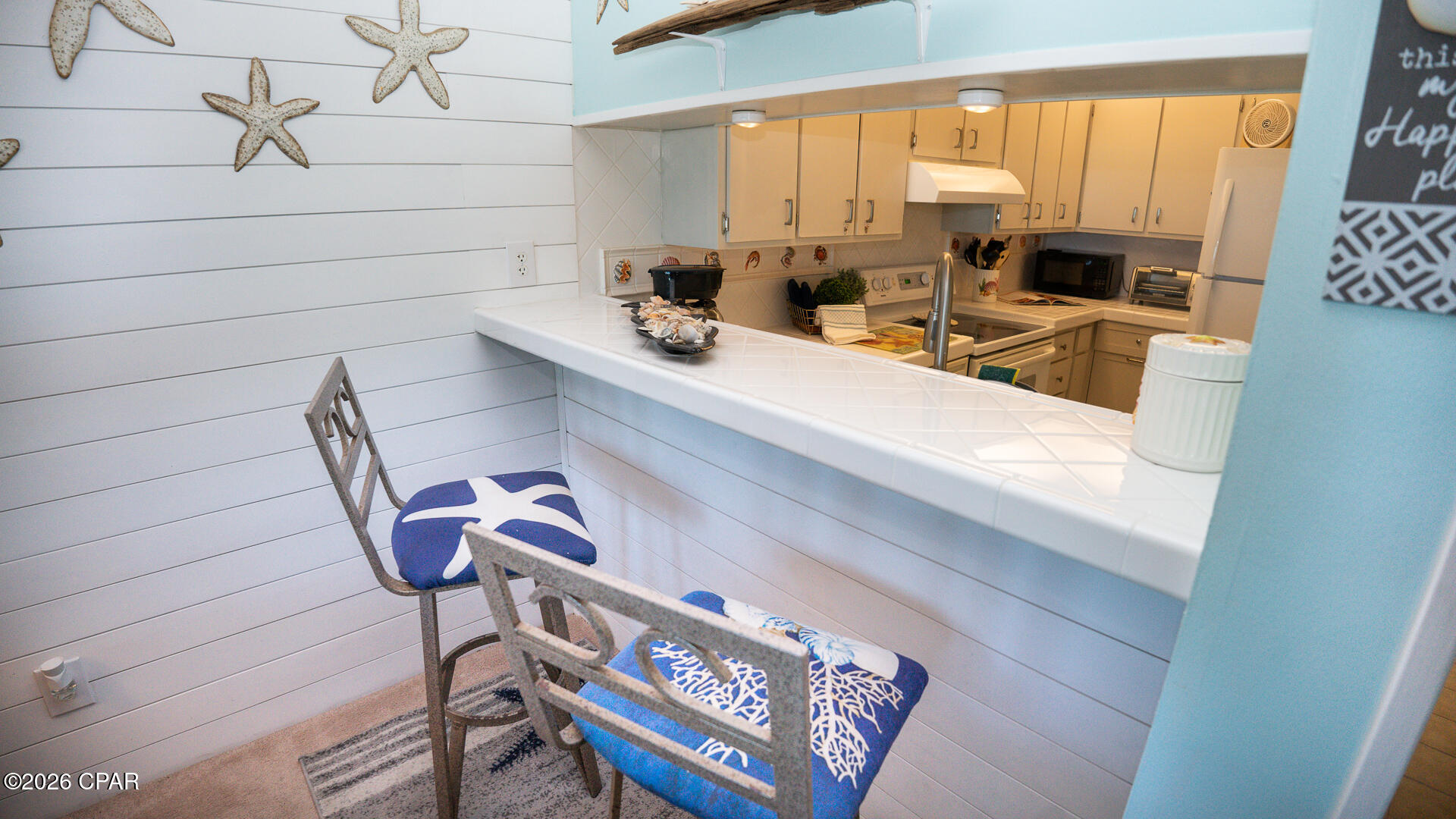 Image 10 For 6211 Thomas Drive 206