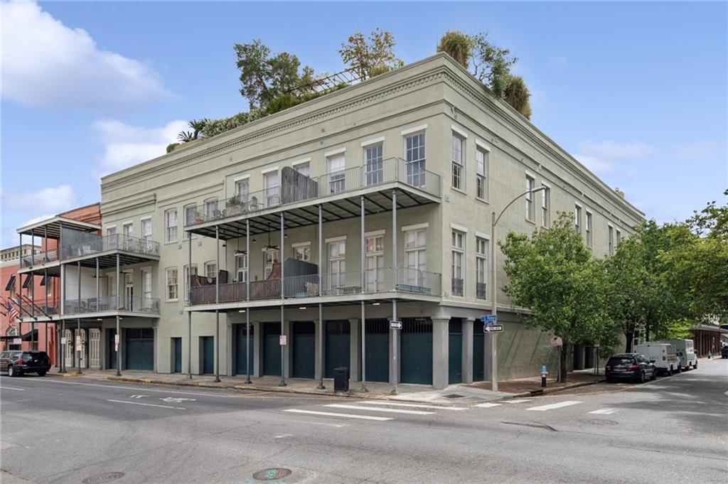 Photo 1 of Condo for sale at 225 Girod St #302, New Orleans, LA 70130 | MLS# 2553294 | Listing updated on 2026-09-23