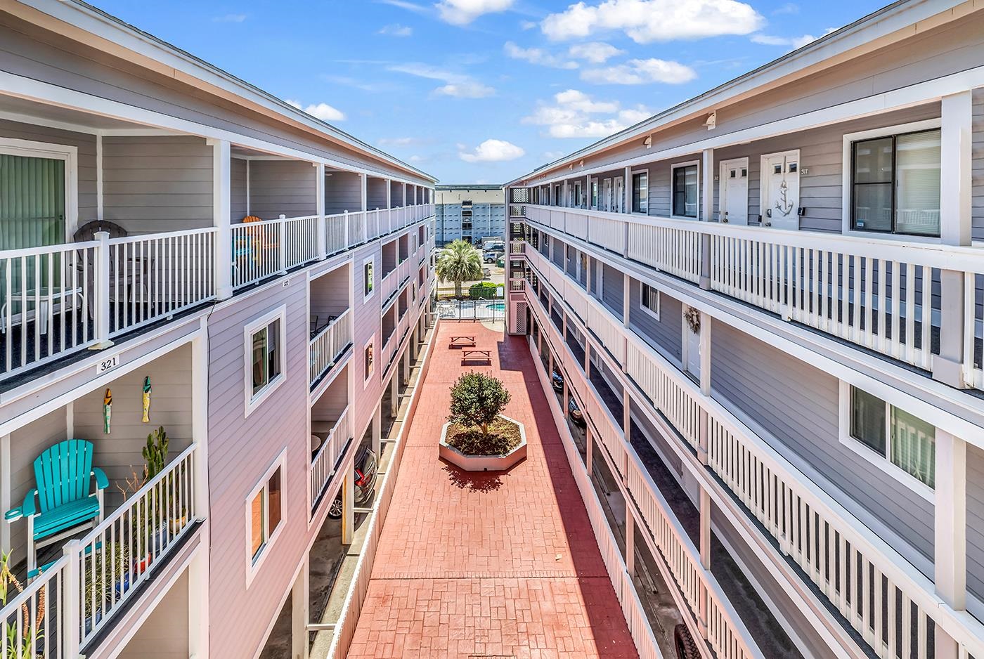 1509 N Waccamaw Dr. UNIT #324 Murrells Inlet, SC 29576