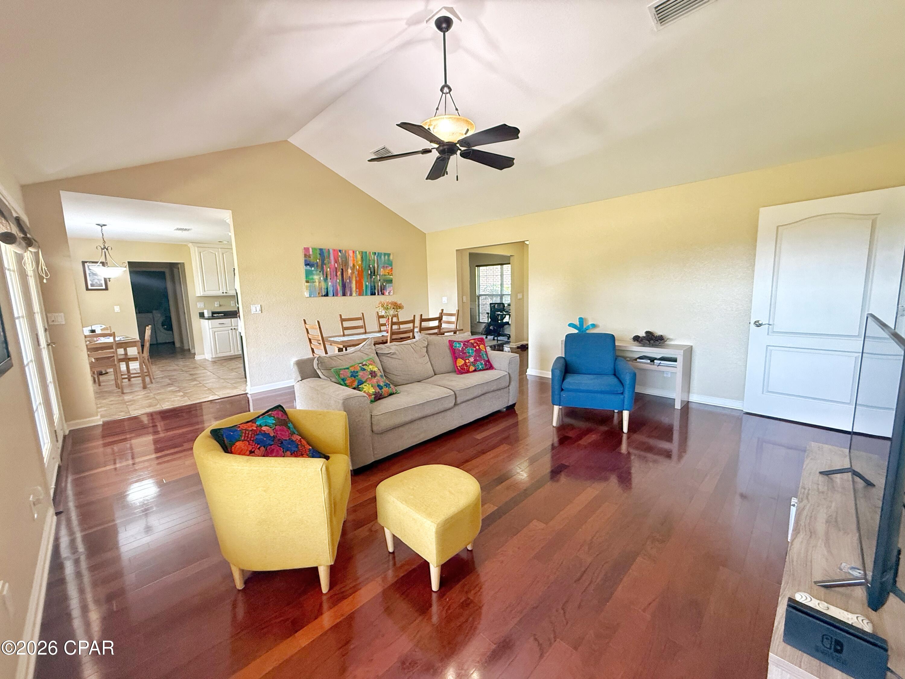 Image 10 For 4629 Hillcrest Drive