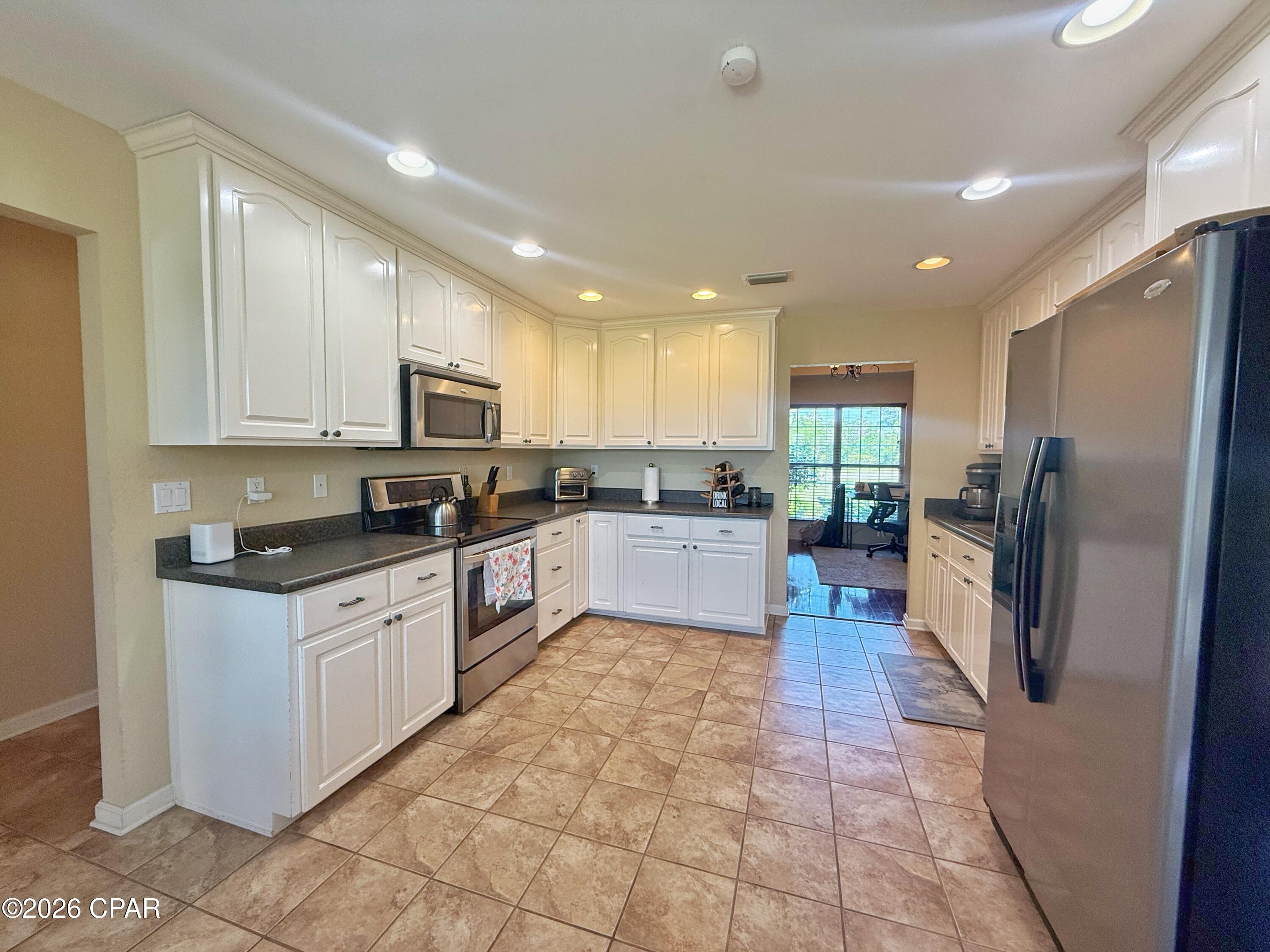 Homes for sale in Marianna, FL | 4629 Hillcrest Dr, Marianna, FL 32446 | MLS# 788555
