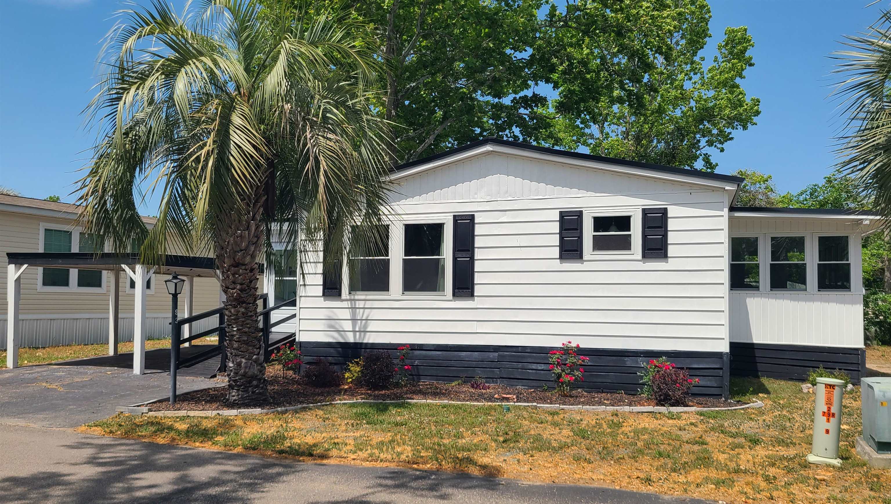 93 Burr Circle Murrells Inlet, SC 29576