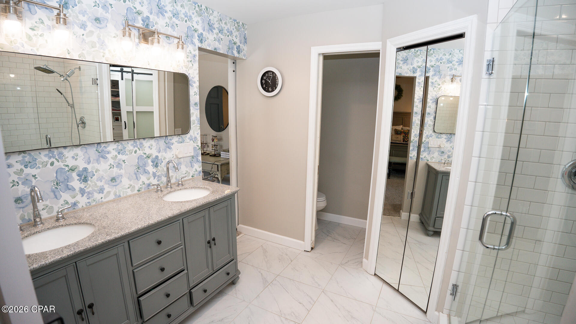 Image 19 For 126 Queens Circle