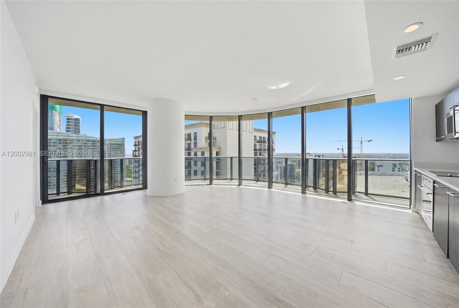 Brickell Heights West Con