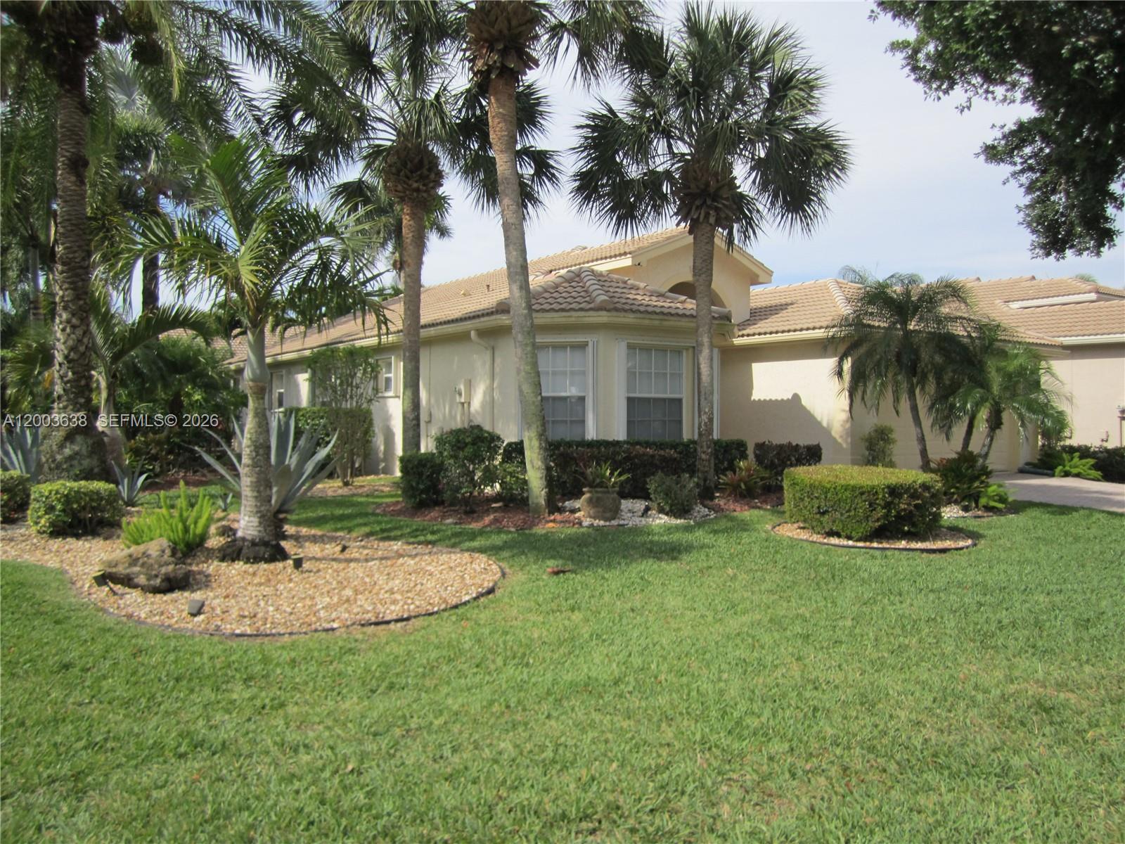 Valencia Shores 5
