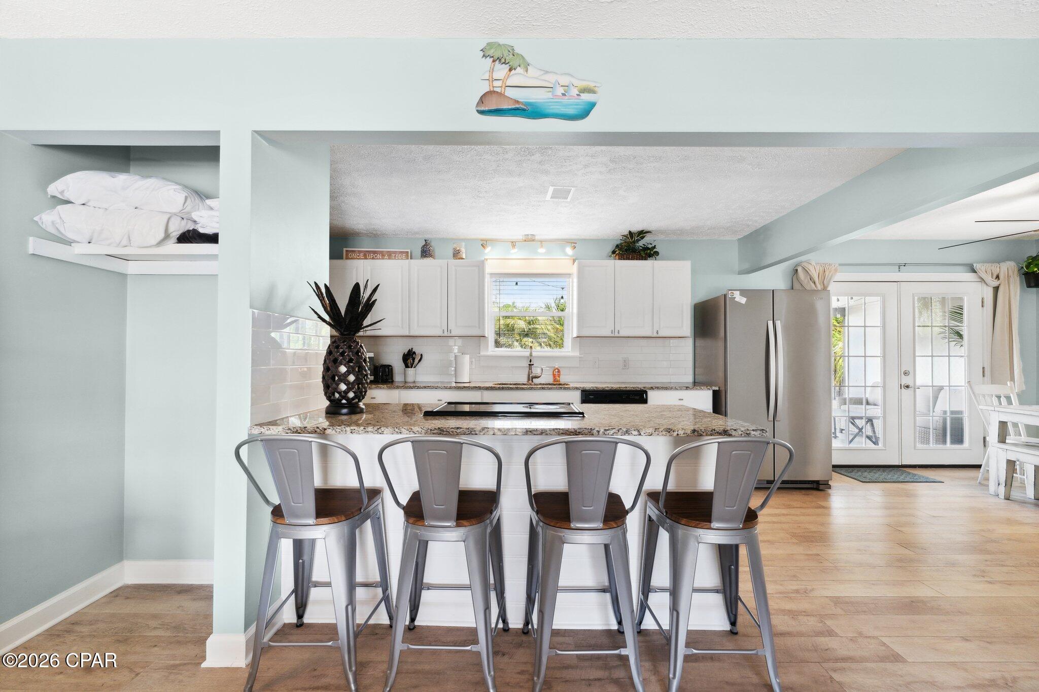 Image 13 For 3942 Ocean View Drive