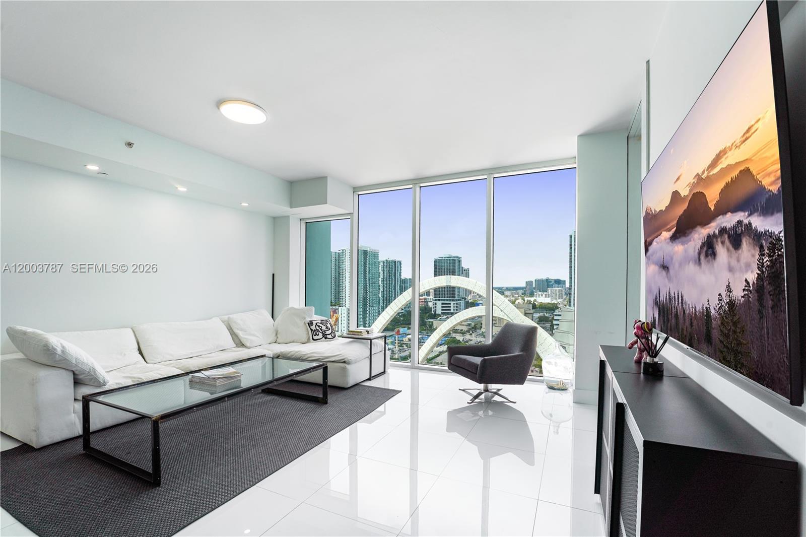 1040 Biscayne Blvd Unit 1905, Miami, Florida 33132