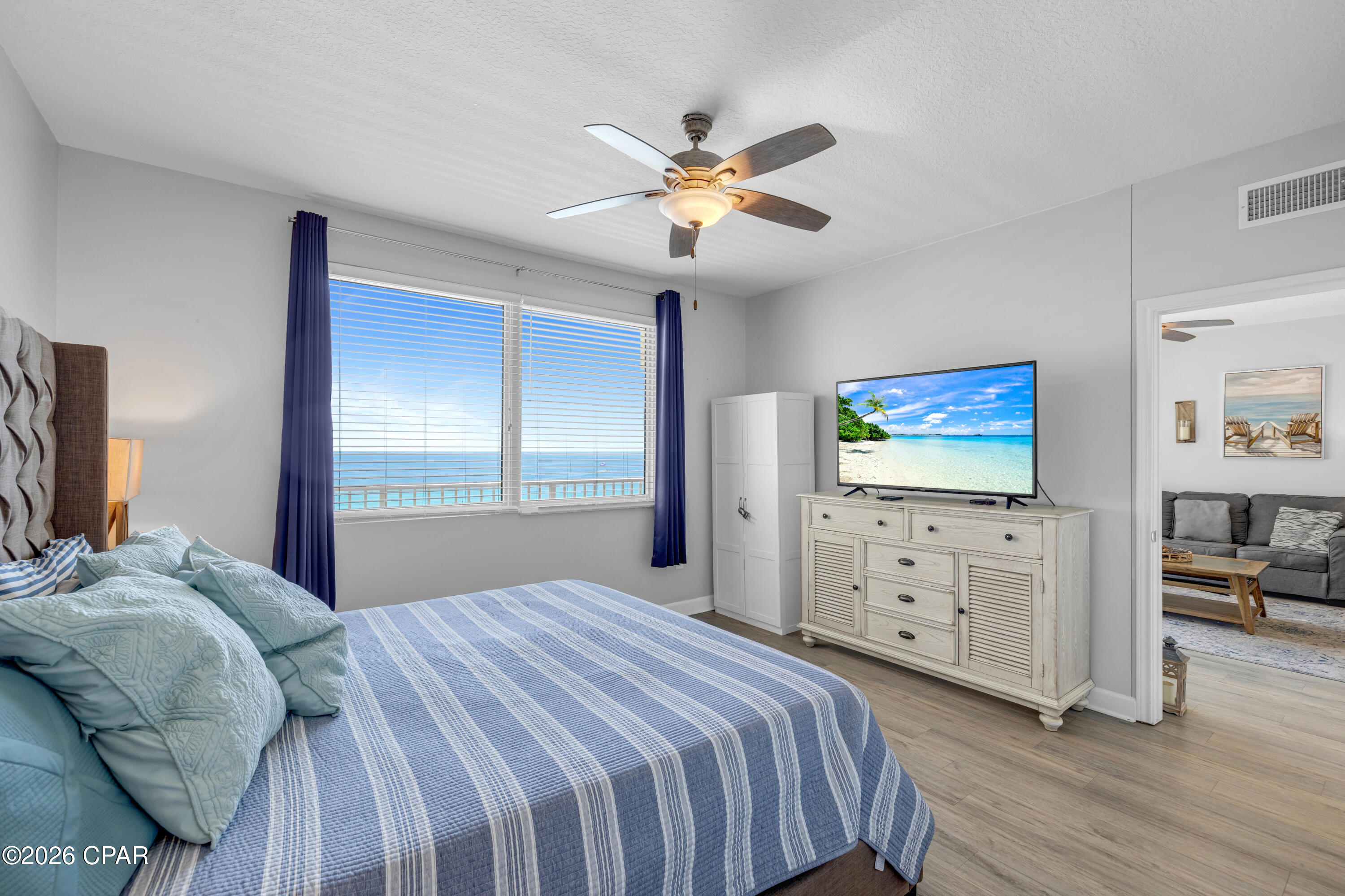 Image 27 For 9900 Thomas Drive 1013