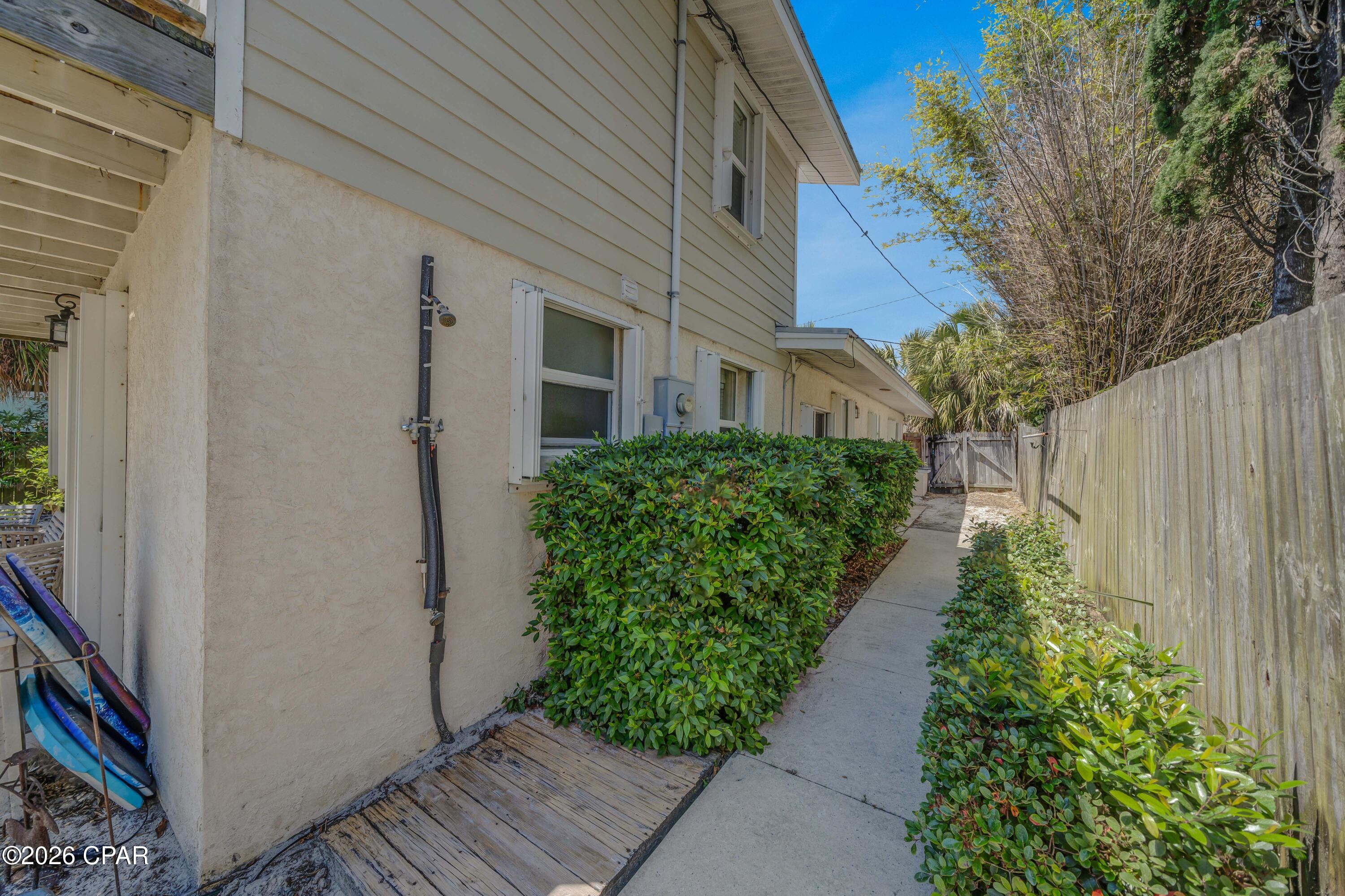 Image 46 For 120 Christmas Tree Lane