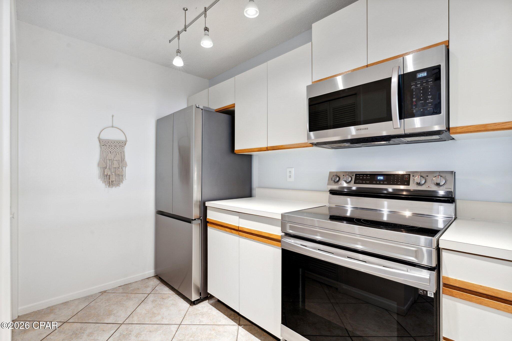 Image 14 For 520 Richard Jackson Boulevard 905