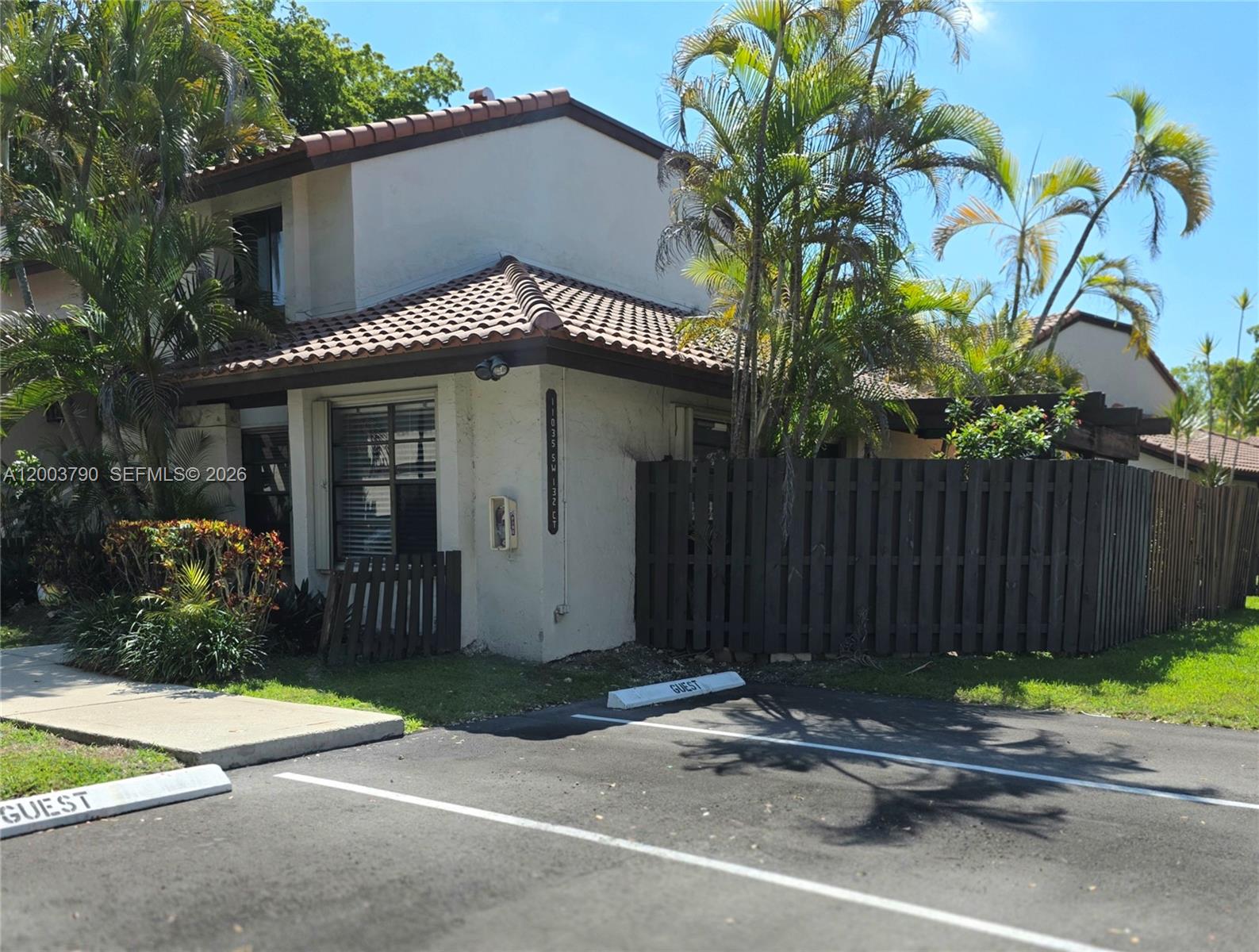 Crossings Vilg Homes Cond