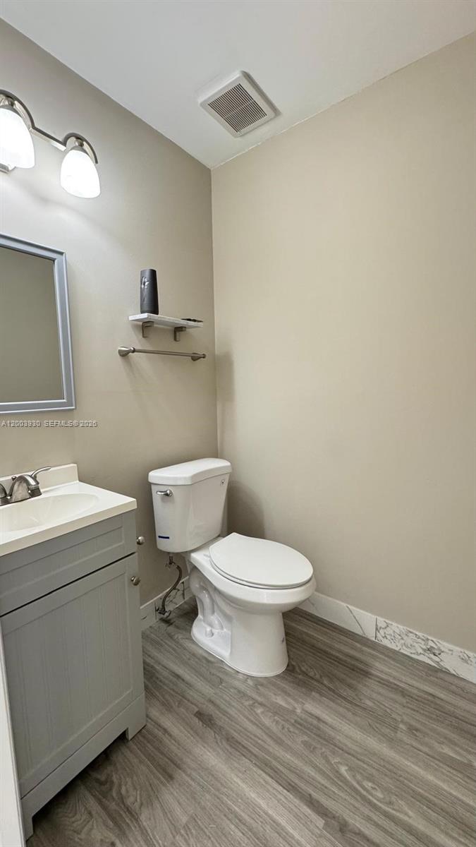 Property photo # 9