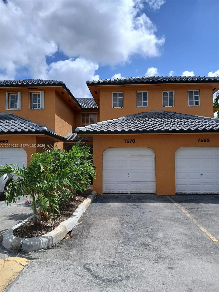 Lilandia Estates Condo