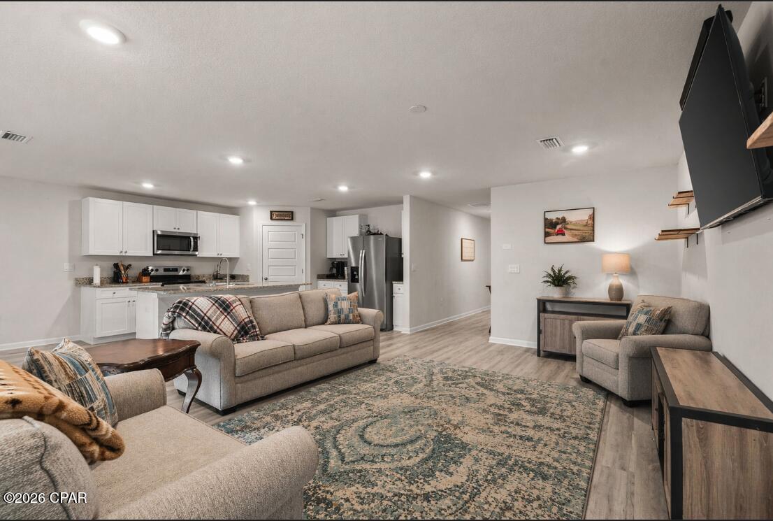 Image 8 For 7504 Delancey Street