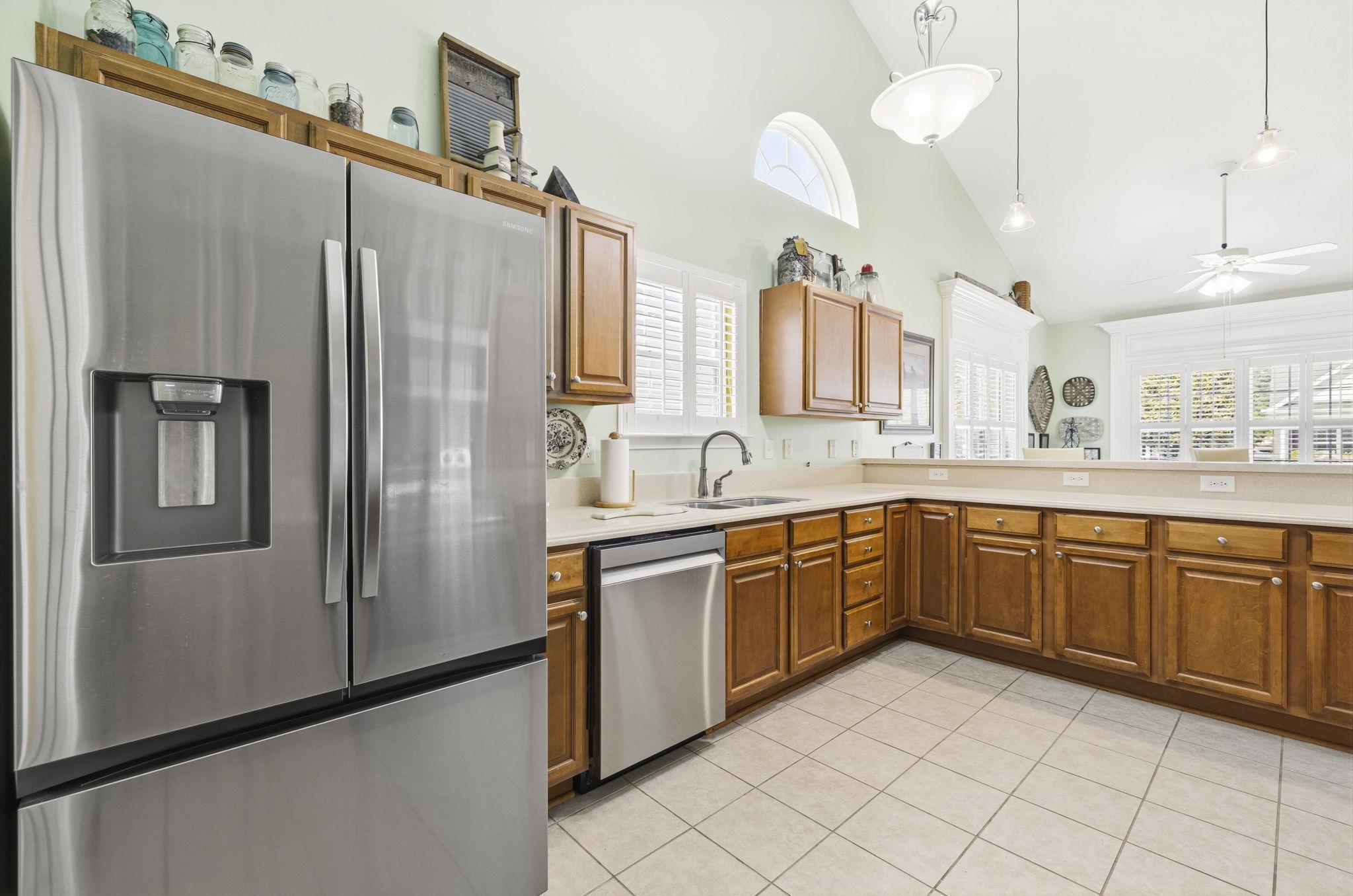 2610161 | Photo 19