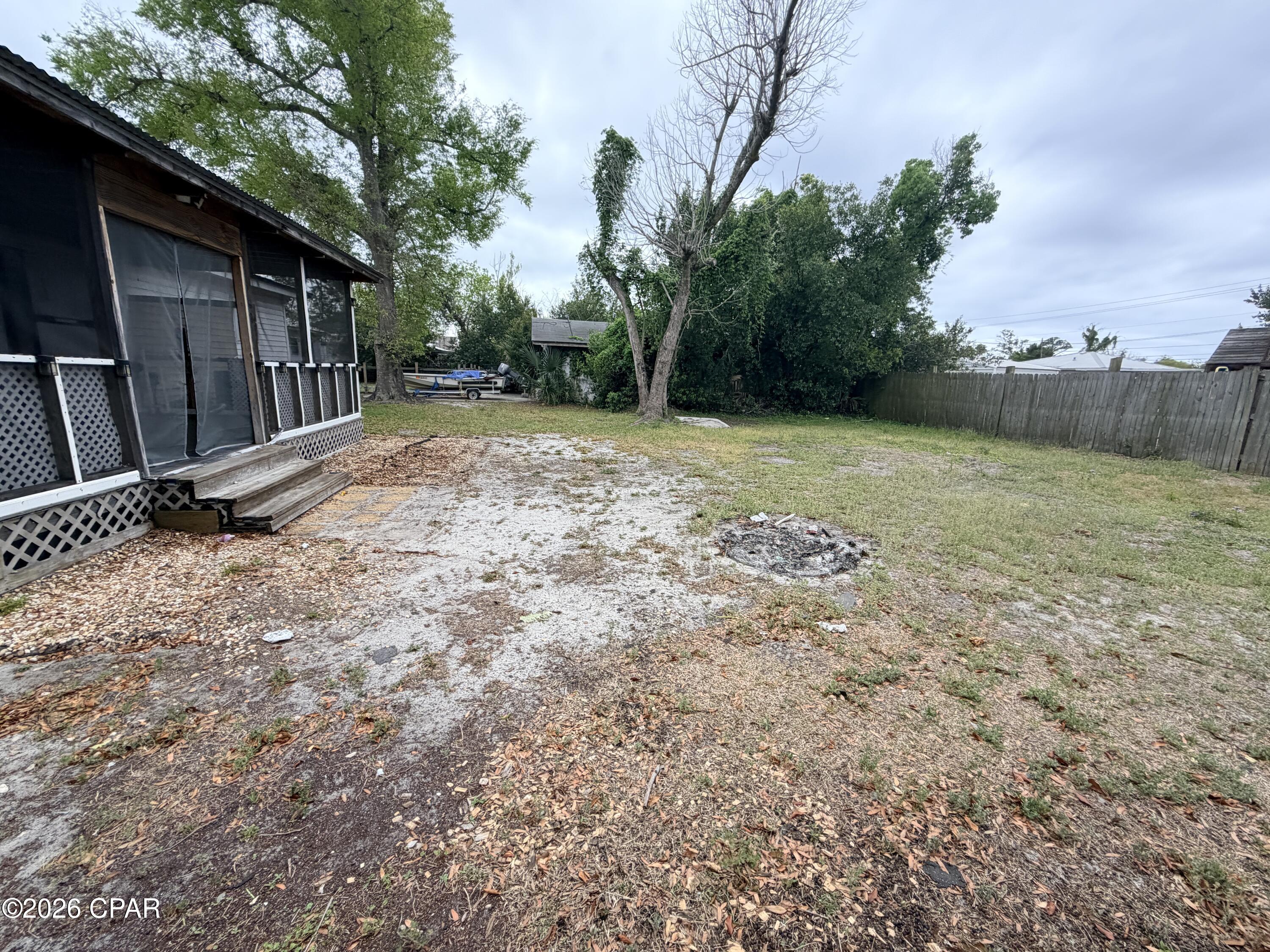 Image 15 For 1613 Arthur Avenue