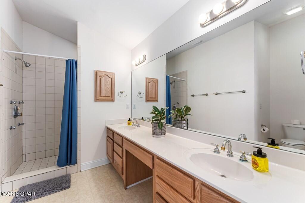 Image 32 For 111 Parkside Circle