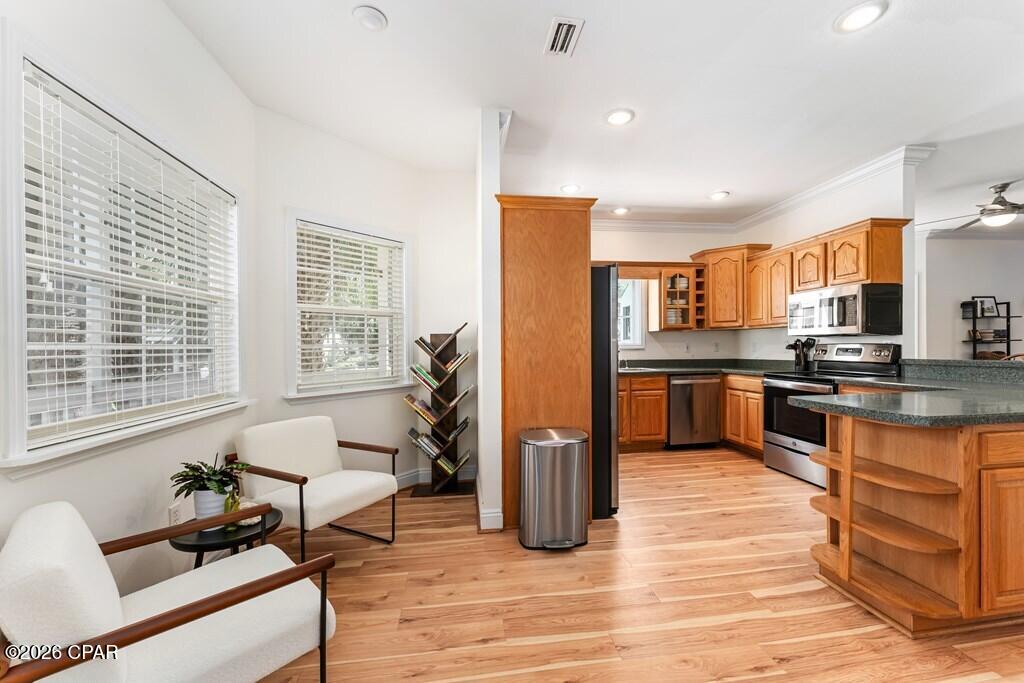 Image 7 For 111 Parkside Circle