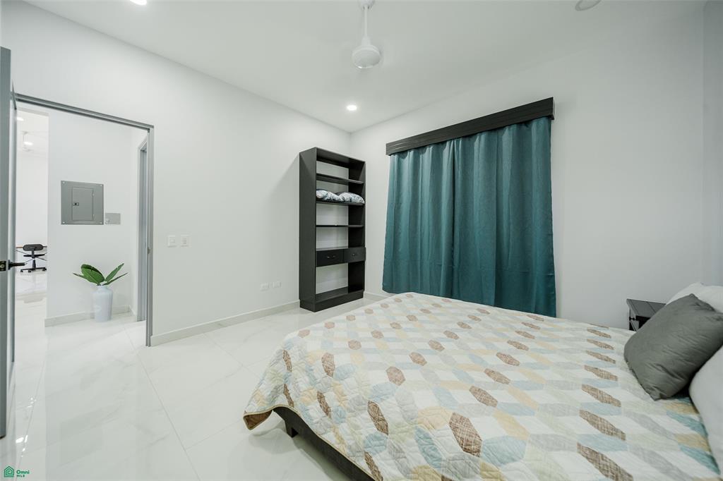 3 bed Single Family Homes For Sale in Puntarenas, Puntarenas - 1