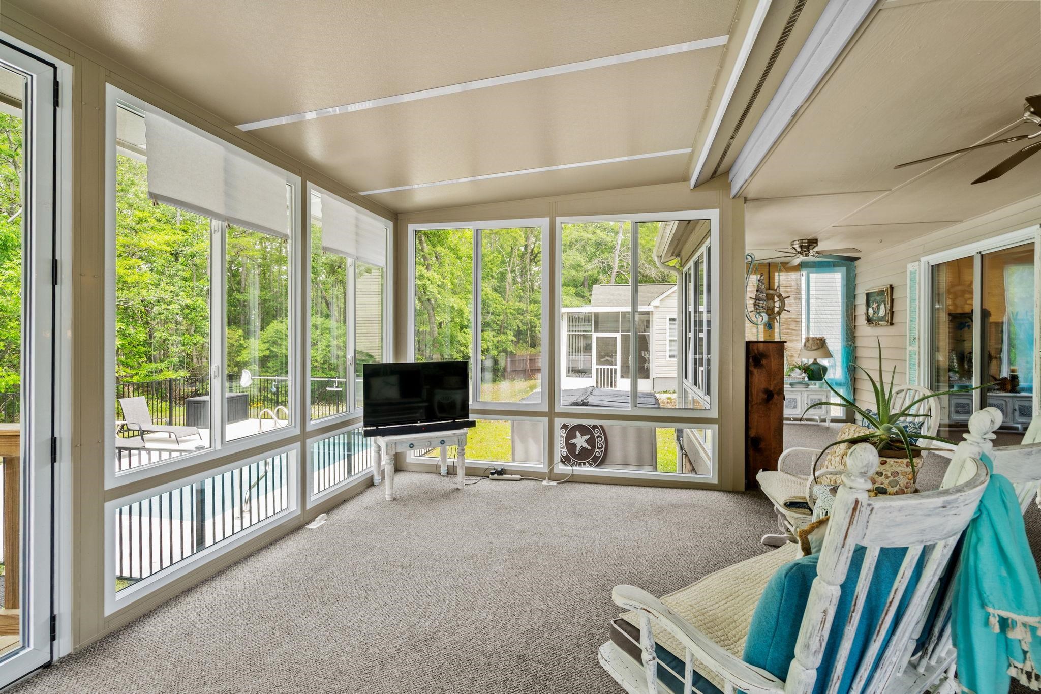 2610193 | Photo 25