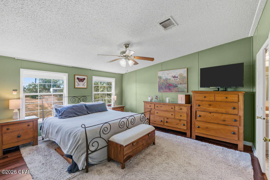 Image 22 For 530 Elm Way 