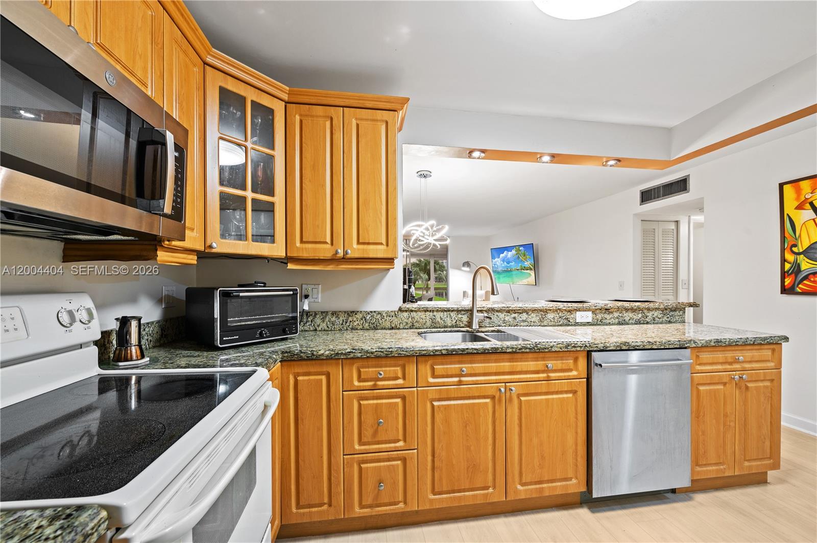 Homes for sale in Dania Beach, FL | 424 Se 10Th St #104, Dania Beach, FL 33004 | MLS# A12004404