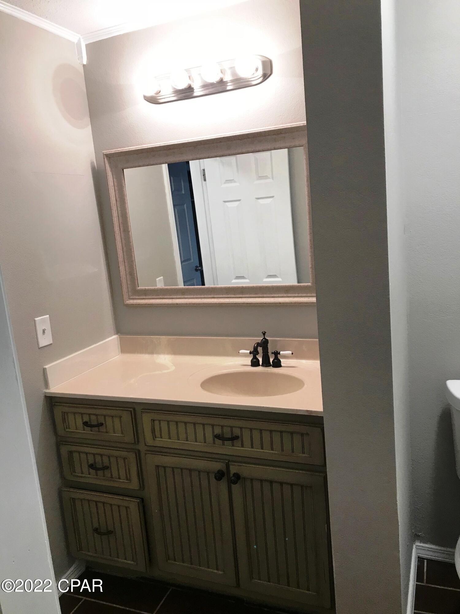 Image 7 For 3034 Baldwin Road