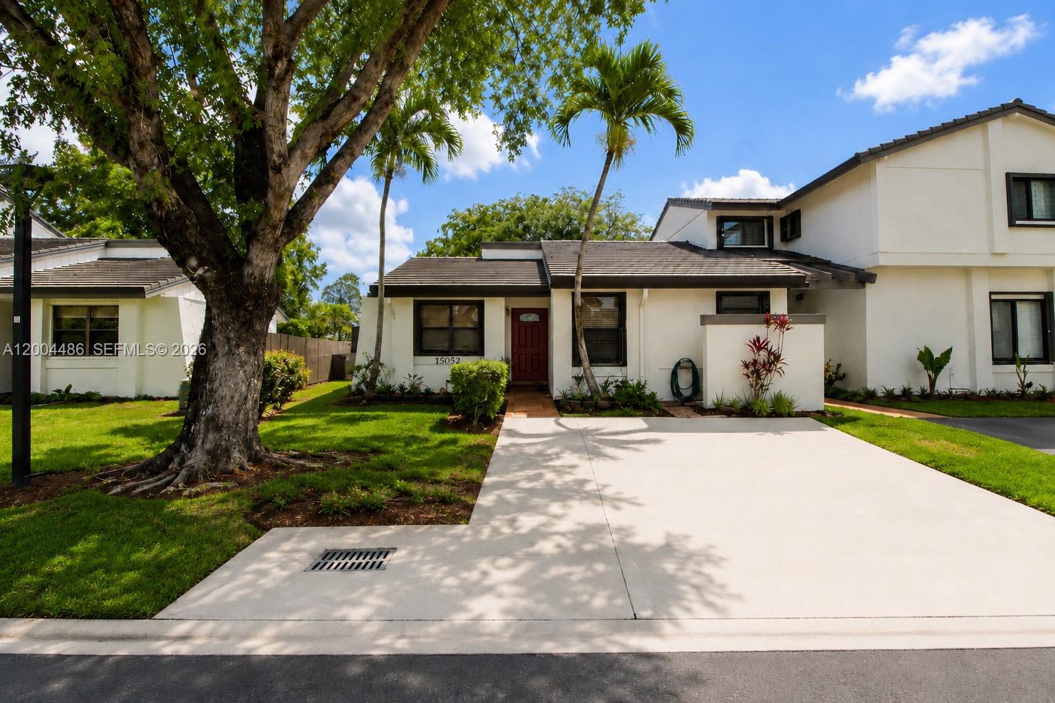 Deerwood Townhomes