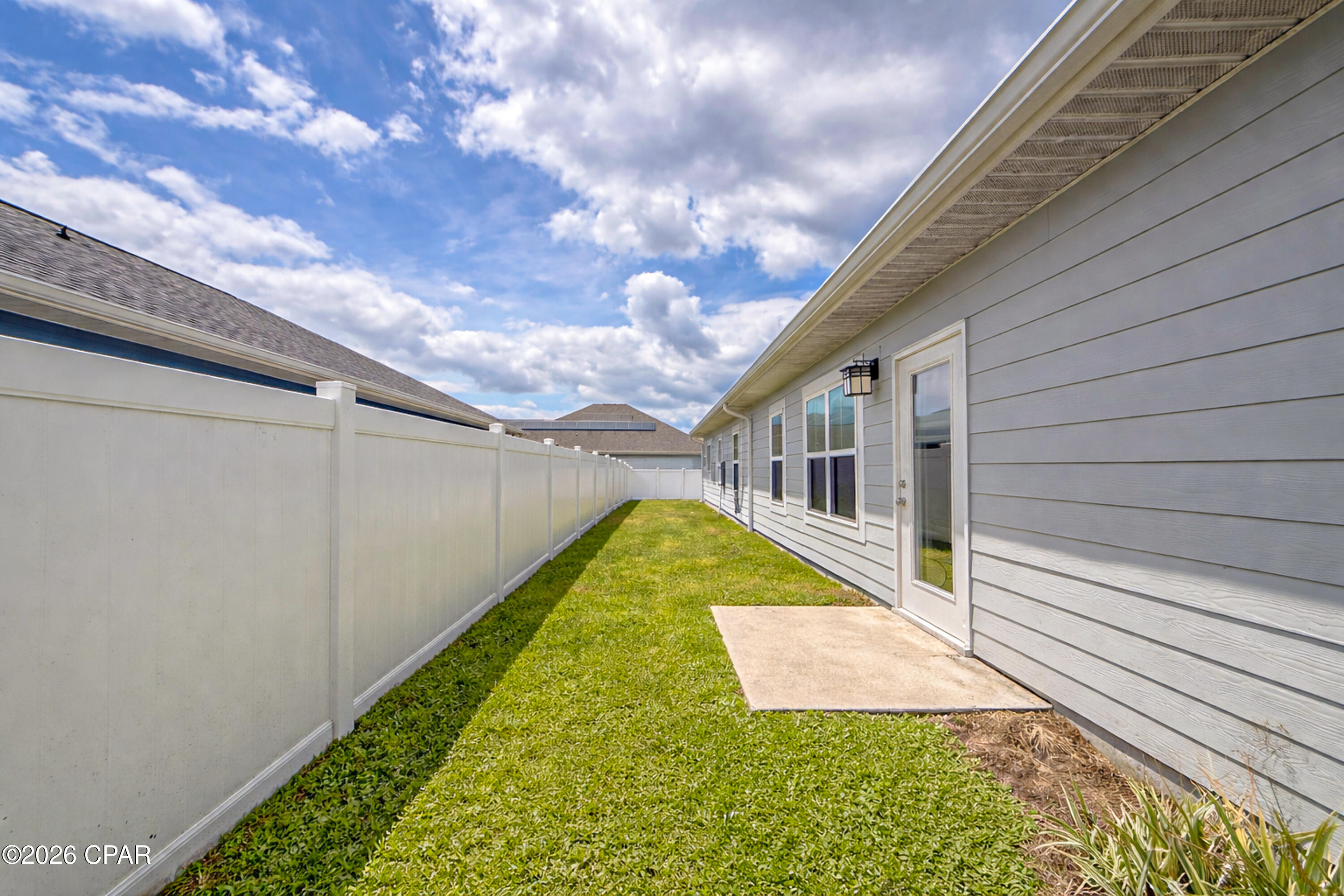 Image 32 For 103 Blue Heron Lane