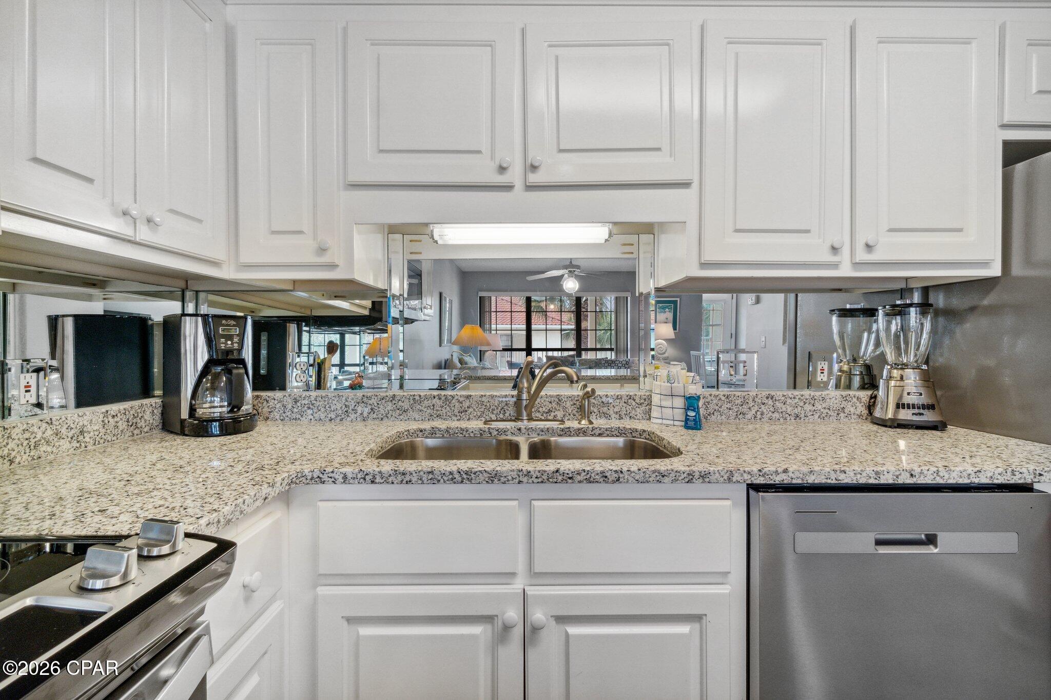 Image 3 For 17462 Front Beach Road 55202