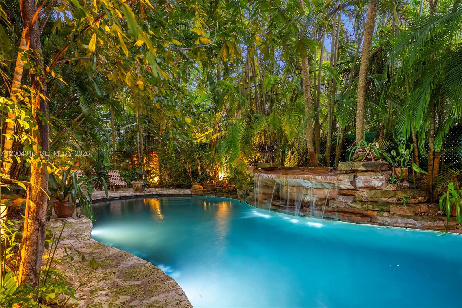 The Moorings Pb 31-52