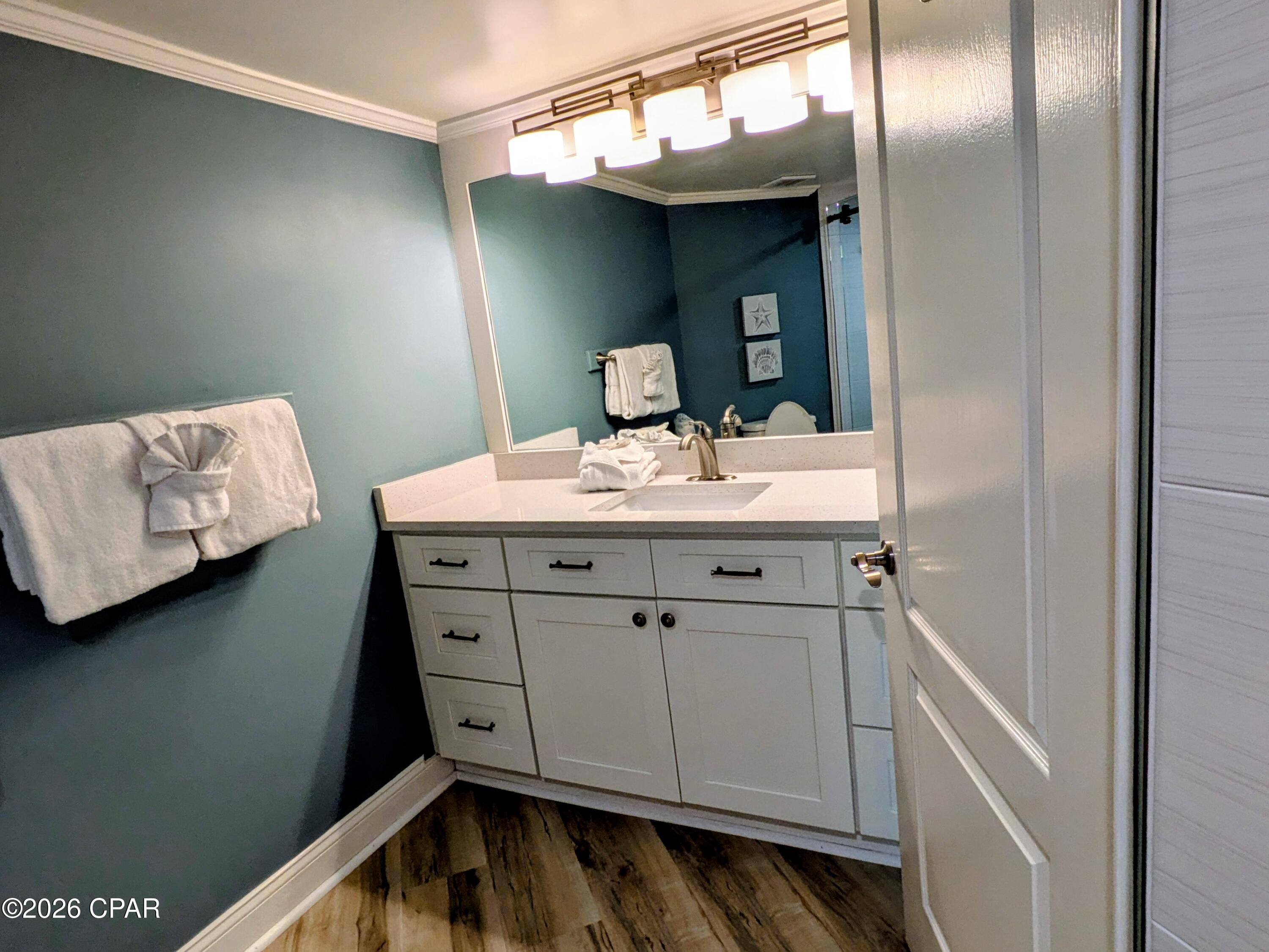 Image 17 For 7205 Thomas Drive E601