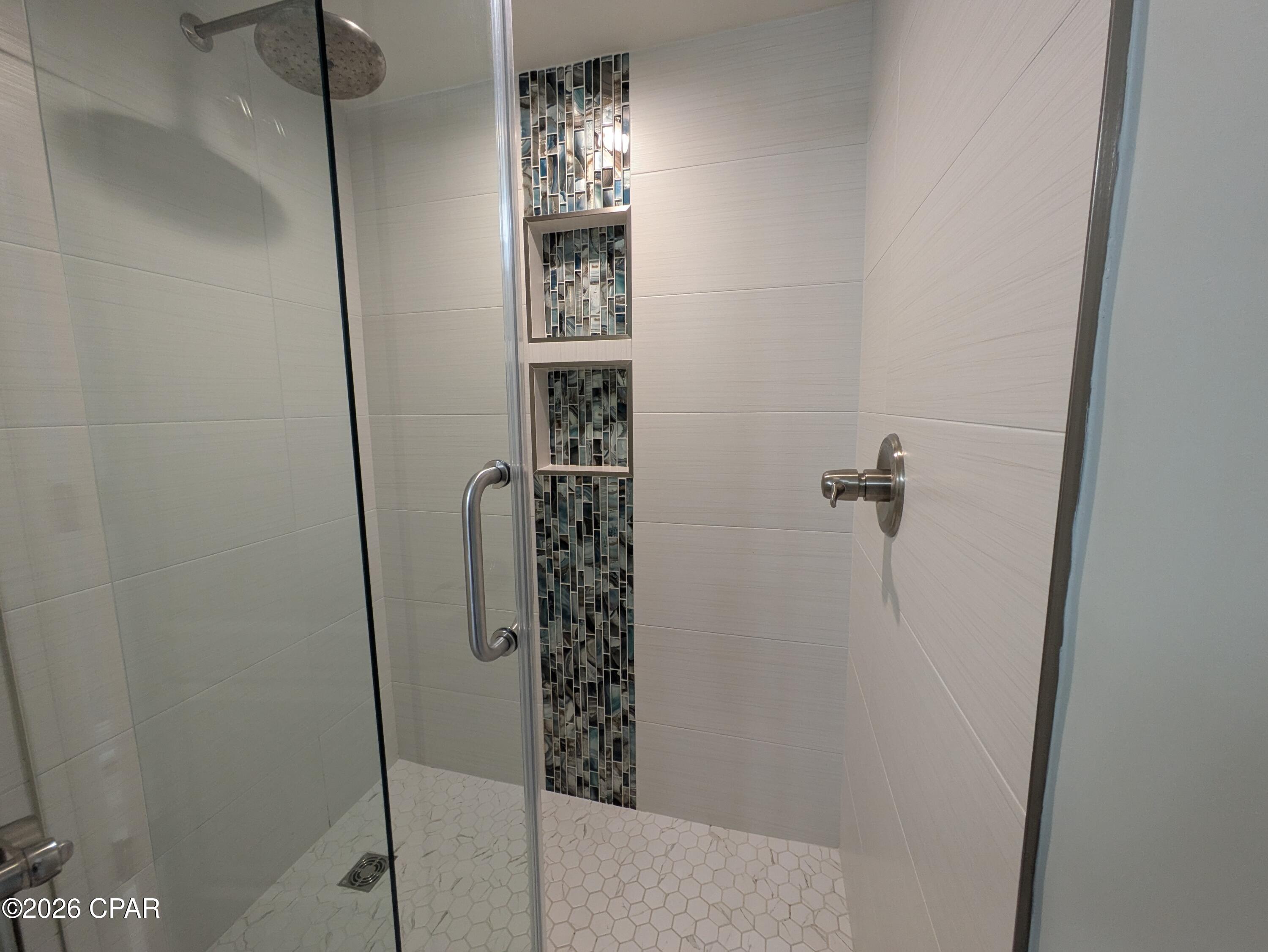 Image 24 For 7205 Thomas Drive E601