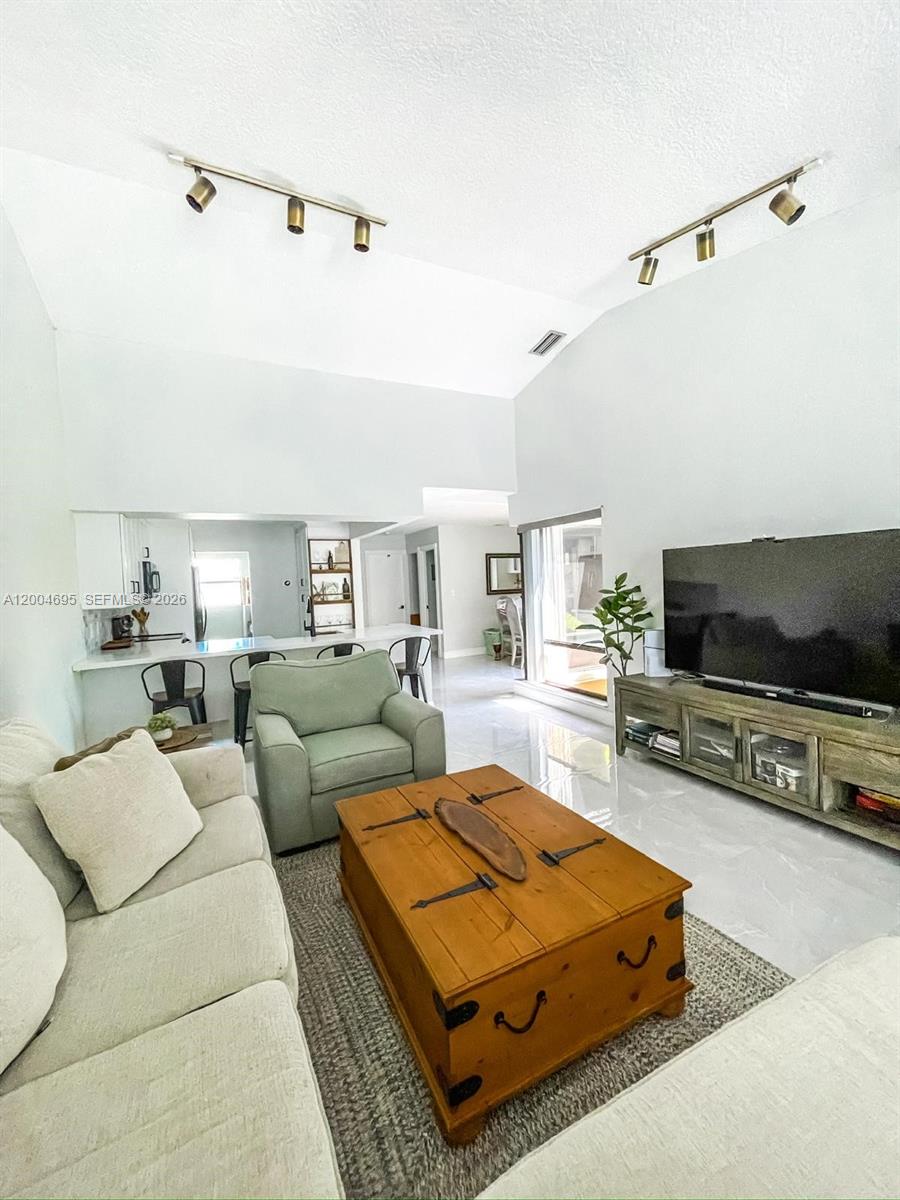 Property photo # 3