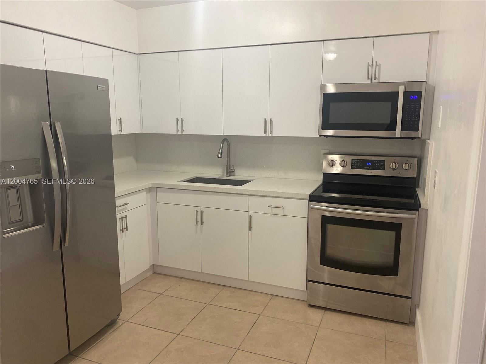 Property photo # 4