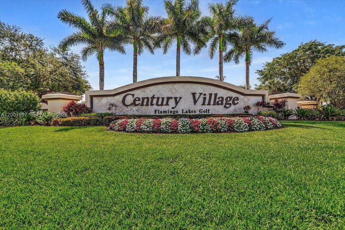 Cambridge At Century Vill