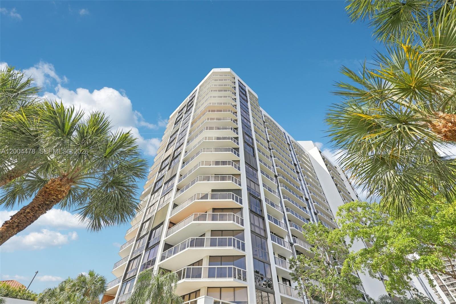 3640 Yacht Club Dr #1007