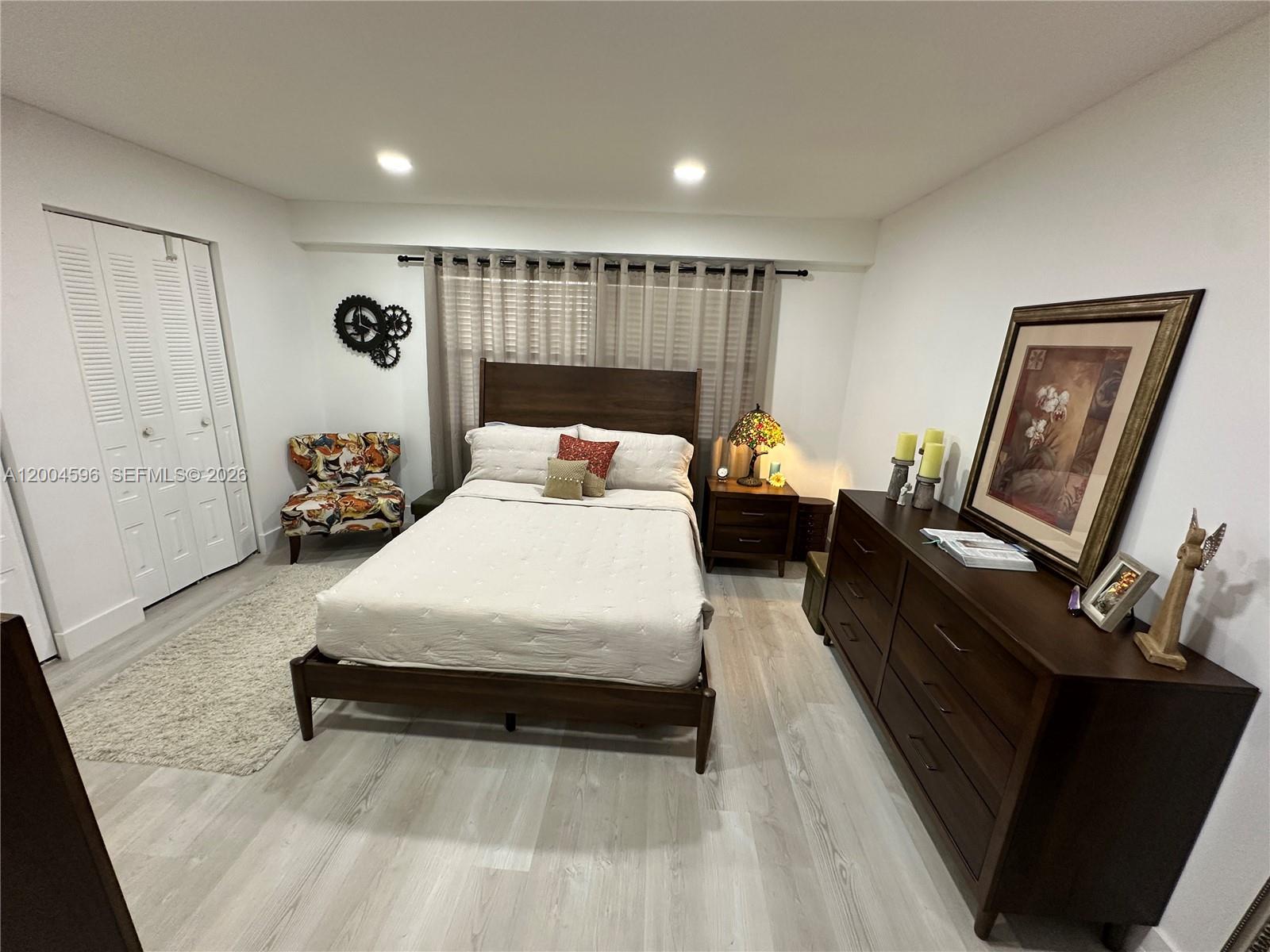 Property photo # 6