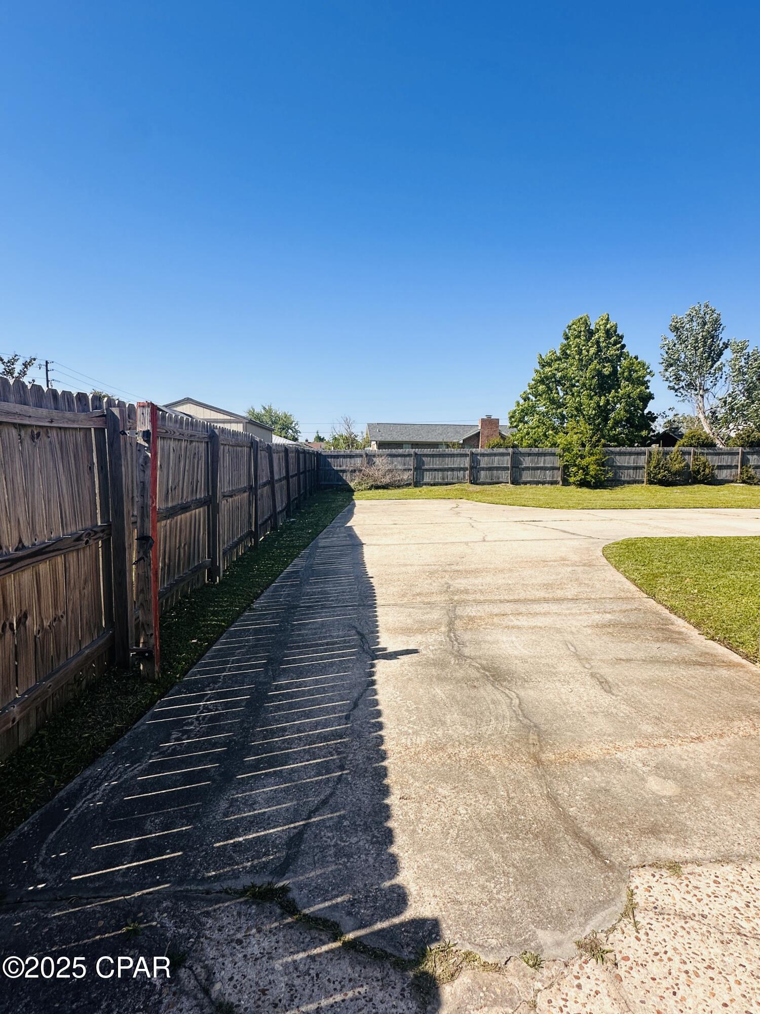 Image 6 For 618 Gabriel Street