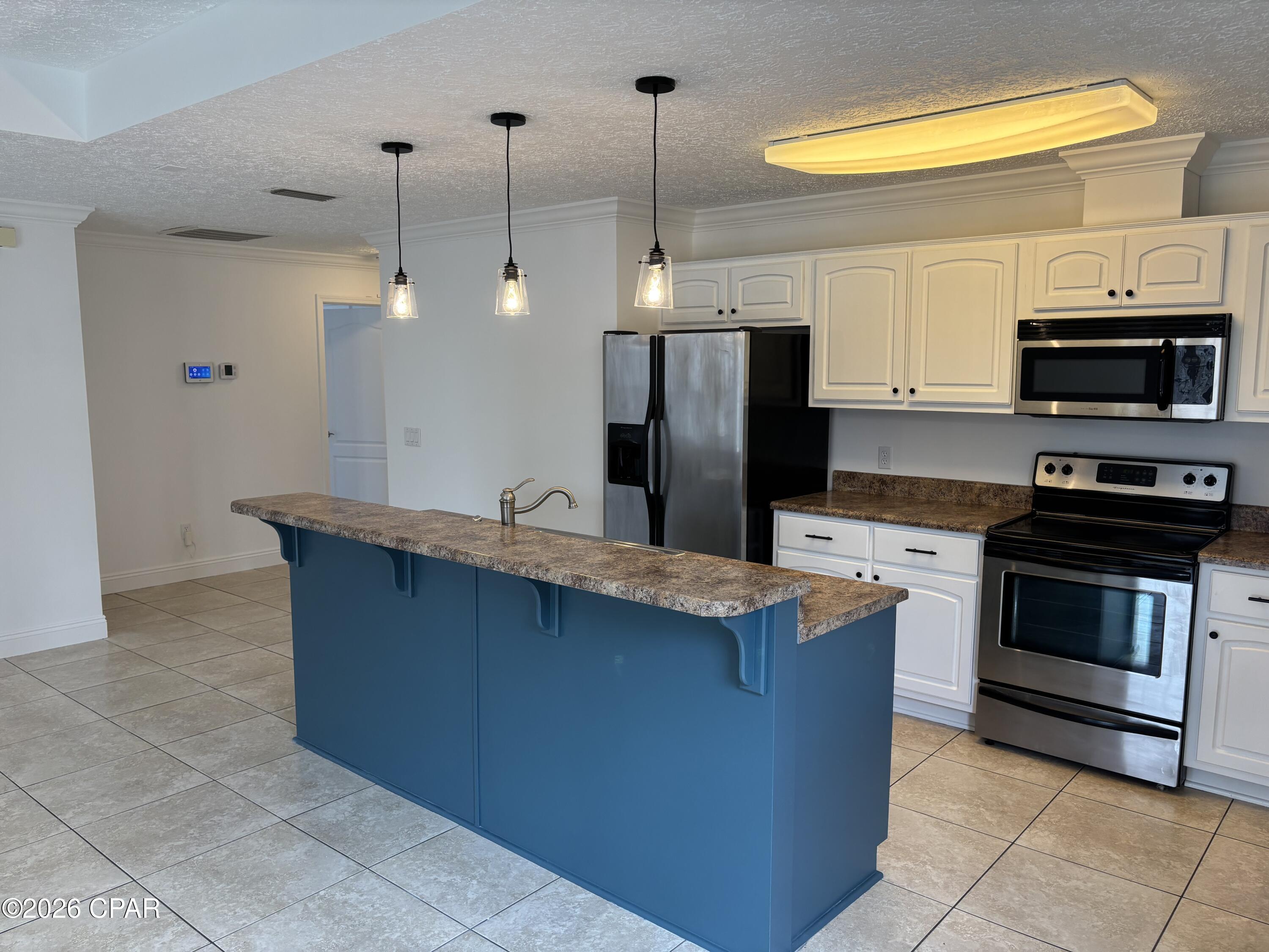 Image 4 For 606 Diamonte Circle