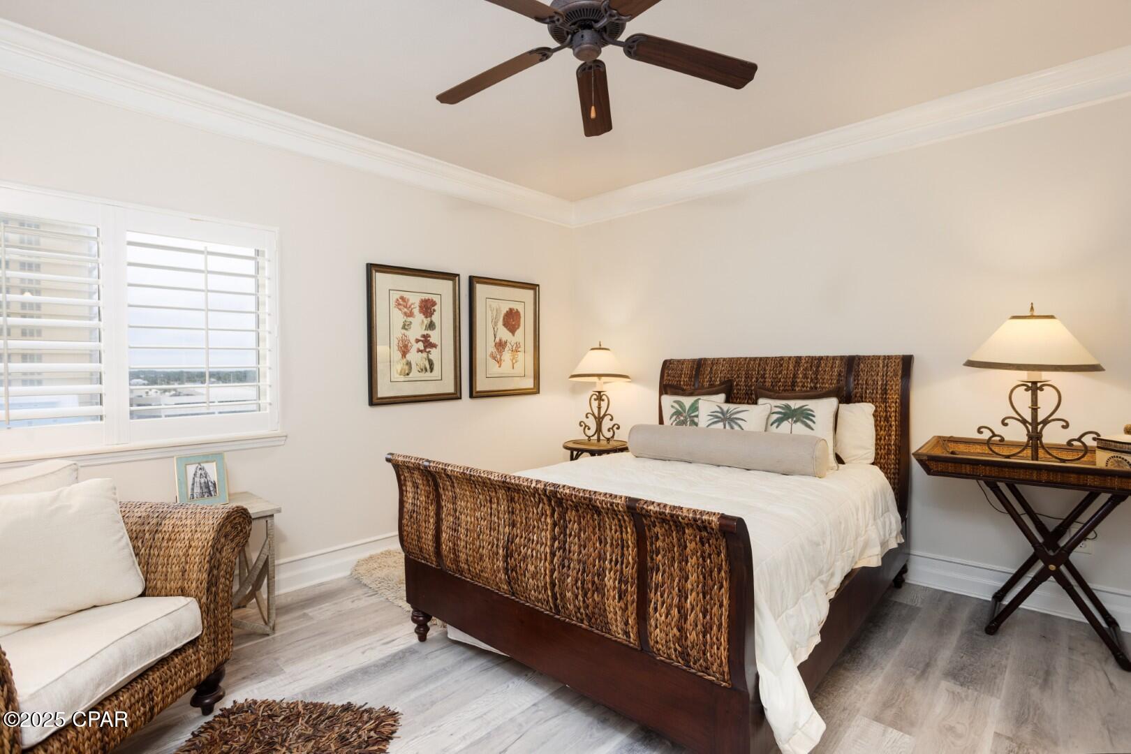 Image 15 For 8601 Surf Drive 6w
