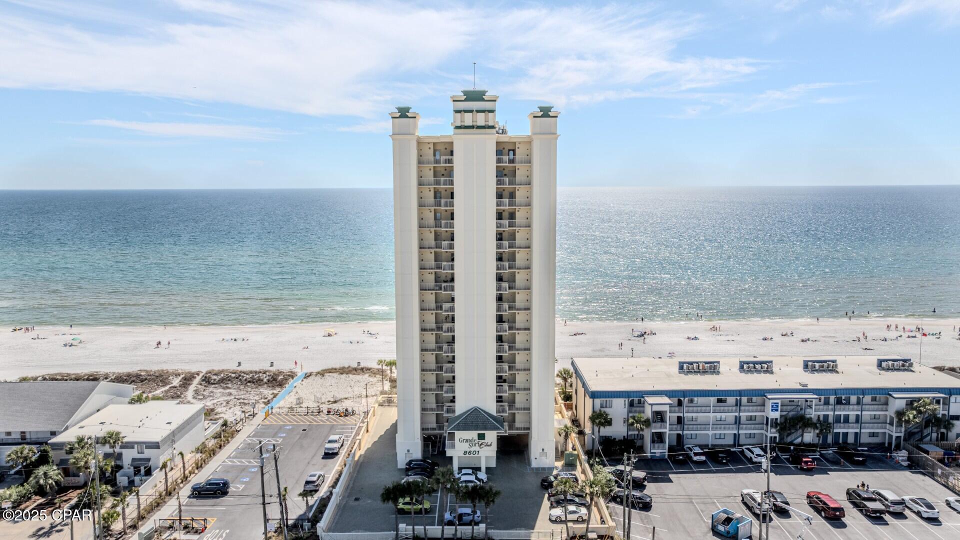 Image 37 For 8601 Surf Drive 6w