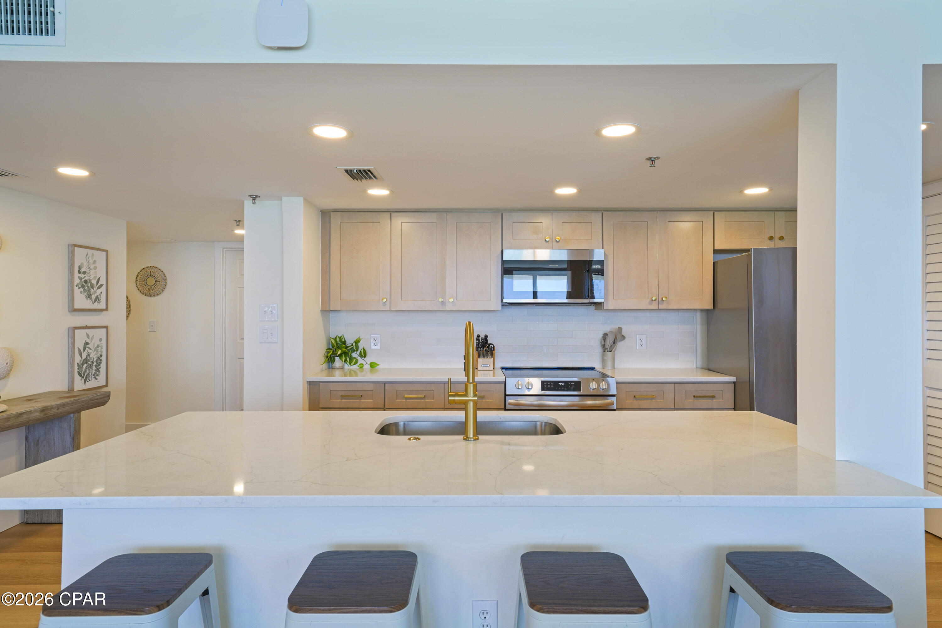 Image 11 For 10509 Front Beach Road 906